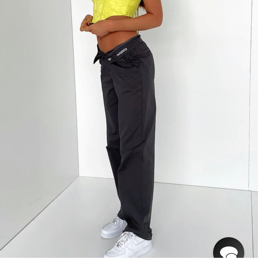That’s So Fetch Reminisce Pants in Charcoal Size 2